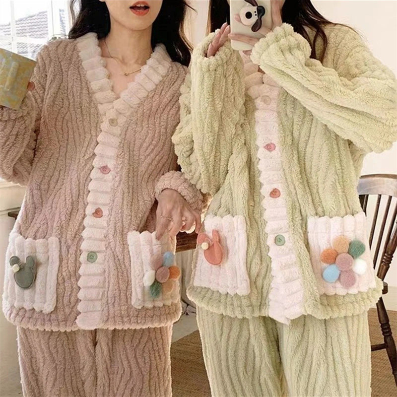 珊瑚絨保暖家居服